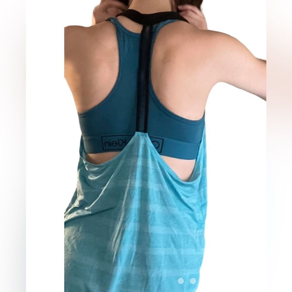 EUC NIKE Women’s Dri Fit Teal Blue Tank Lightweight Activewear Top - Size XS - Picture 5 of 8